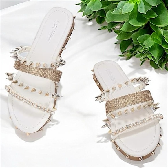 Cape Robbin Xtreme Studded Women’s Sandals - Picture 11 of 16